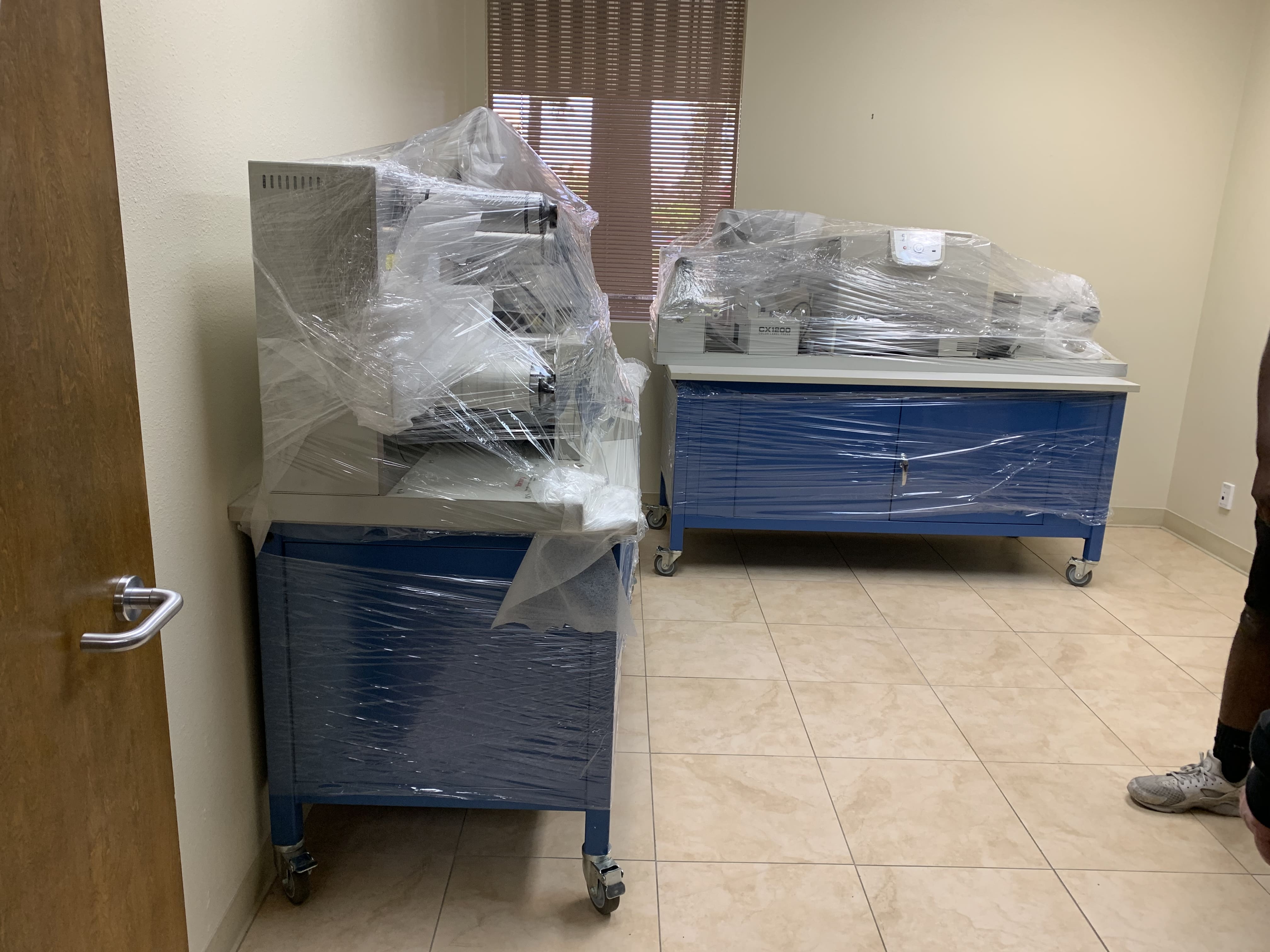 Experienced One Piece Moves in Morongo Valley, CA